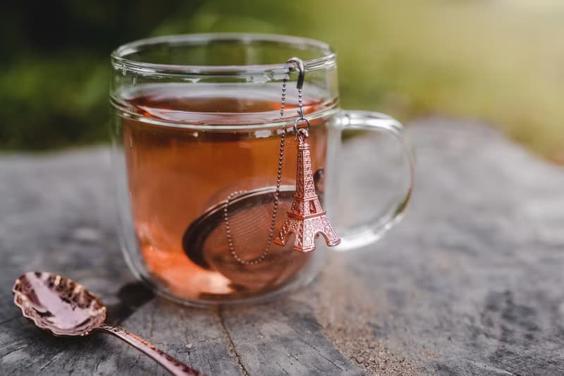01LIV不銹鋼濾茶器 CHICHI濾茶球原創設計艾菲爾鐵塔玫瑰金附瓷碗