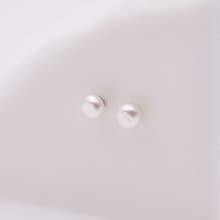 珍珠耳環 pearl earrings