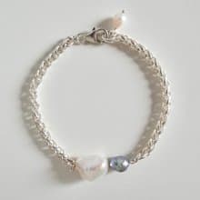 Lily Valley 鏈月珍語 | 手工串珠手鍊