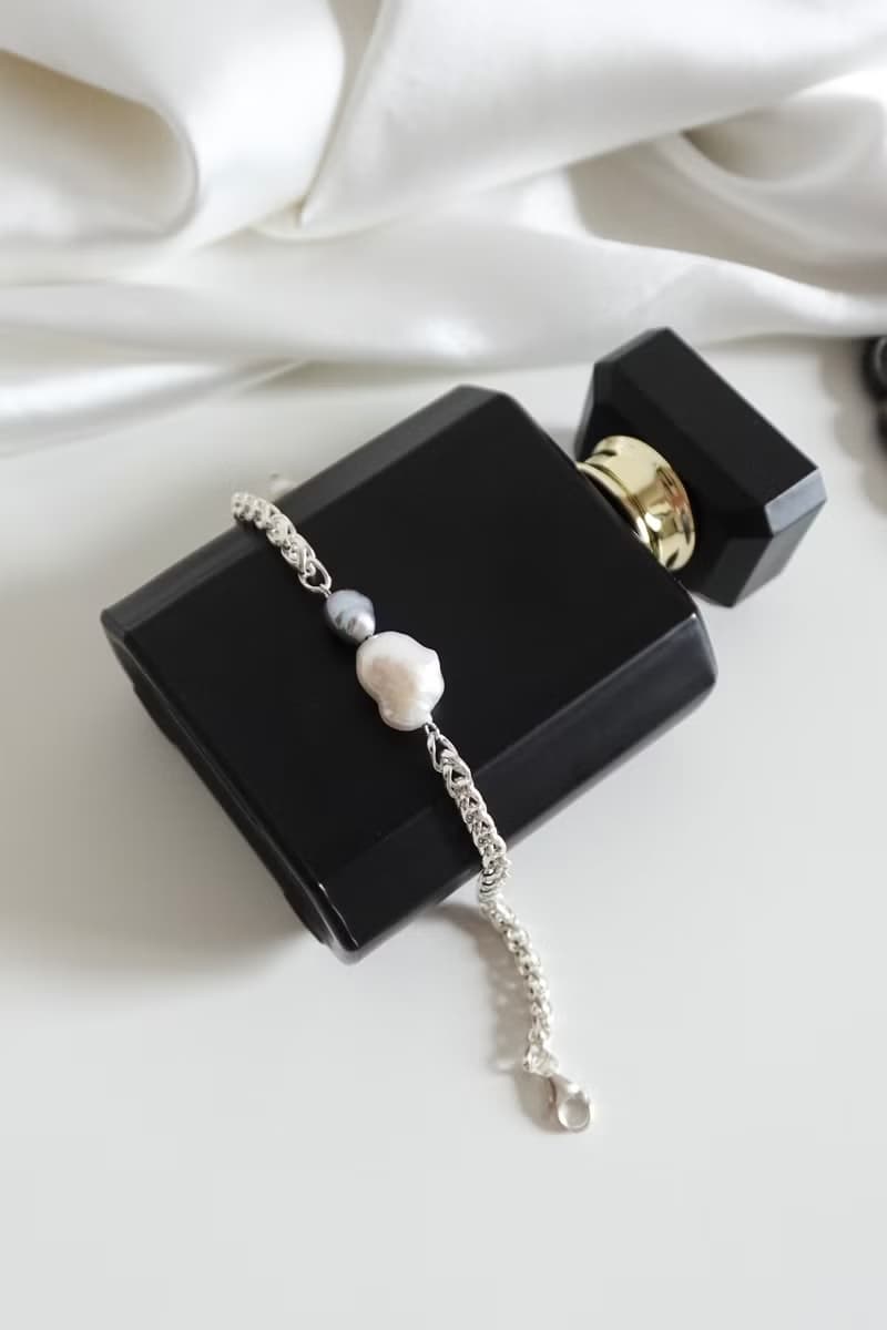 Lily Valley 鏈月珍語 | 手工串珠手鍊