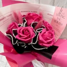 奇遇芭比/情人節花束/香皂玫瑰花束/8朵