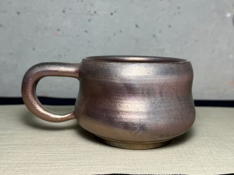 馬克杯/柴燒/手工/金彩/火痕/楊博戎