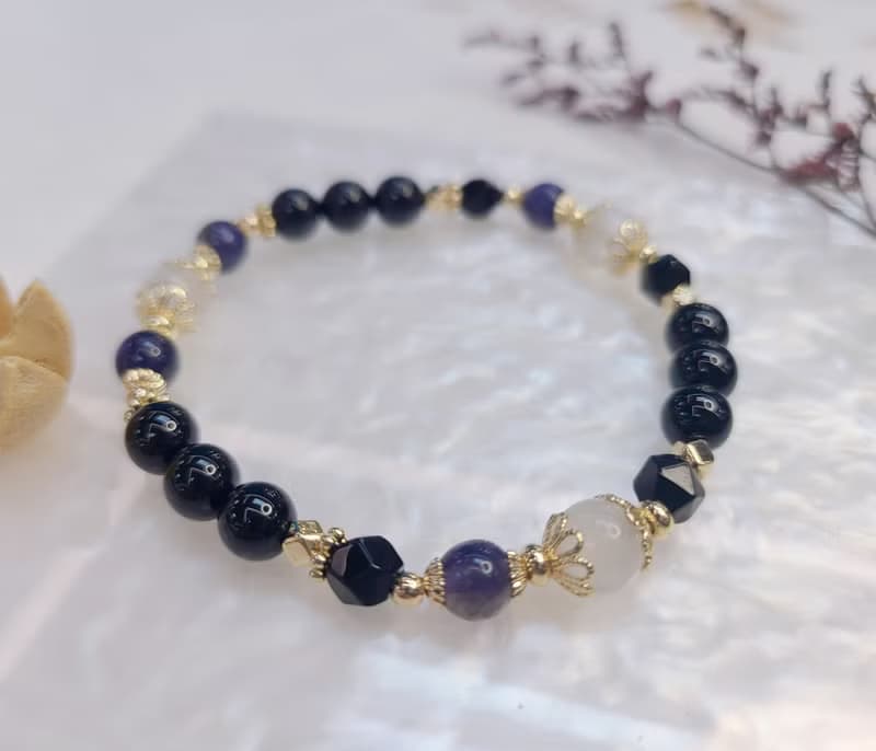 堇青 黑曜石 月光石 || 克制欲望 愛情姻緣 舒壓 防小人 水晶手鍊