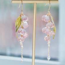 【新版】紅花鈴蘭  •  淡粉 - 手工樹脂耳環飾品新年禮物