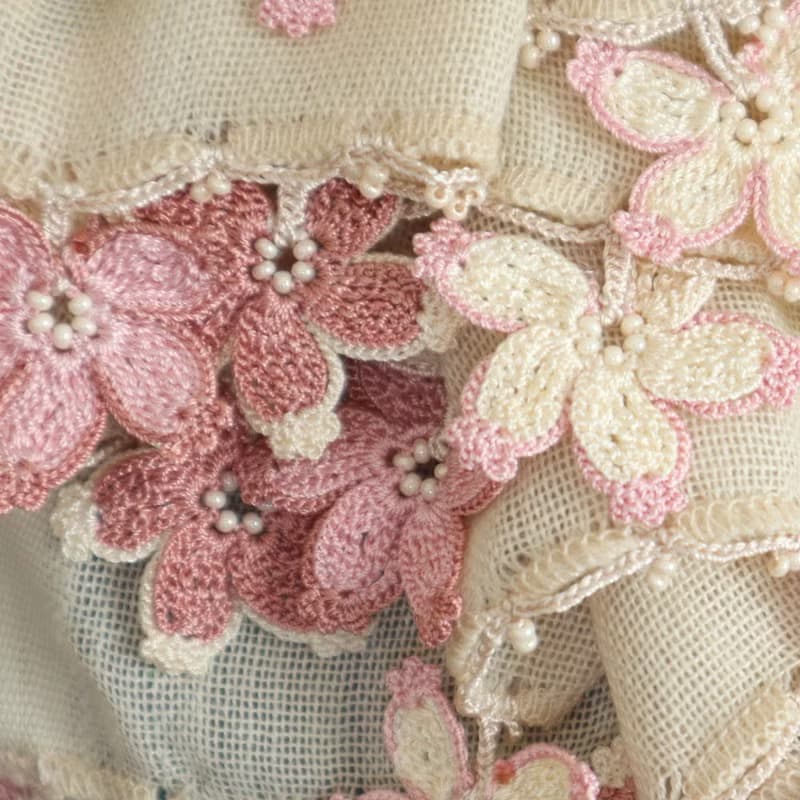 【受注制作】レースの花付き 薄手パシュミナストール【桜】バニラクリーム