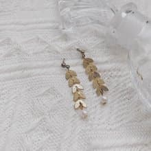 細葉小巧淡水珍珠耳環// 耳夾可