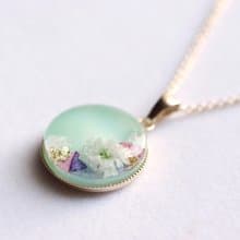 レジンアート　ラウンドペンダント・ブーケ・グリーン