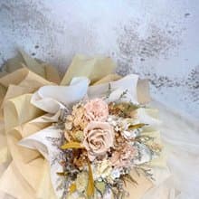 母親節花束 大地母親永生康乃馨花束 永生花束 母親節禮物 附提袋