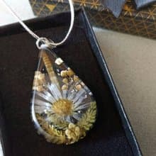 Flower necklace resin Flower jewelry Pressed flower pendant 生日禮物 項鍊