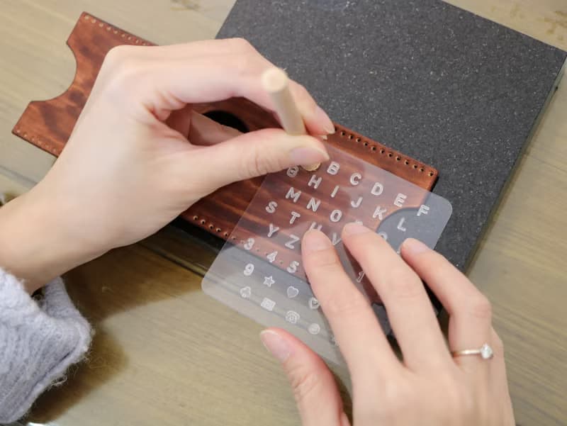 【體驗】Ipad保護套/皮革套/皮革包課程/一人成團/新手友善/可刻字