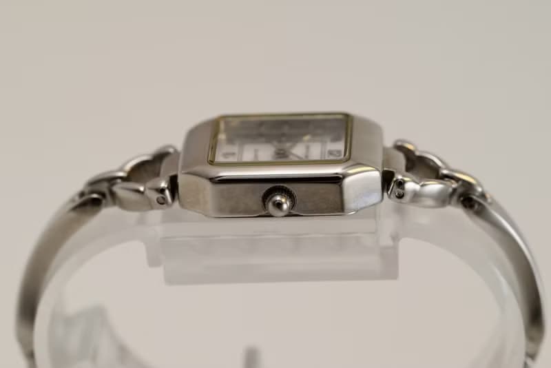 pierre cardin ピエールカルダン 女性用腕時計 クォーツ PC4159WS シルバー文字盤 スクエア  手錶 古董錶 復古手錶