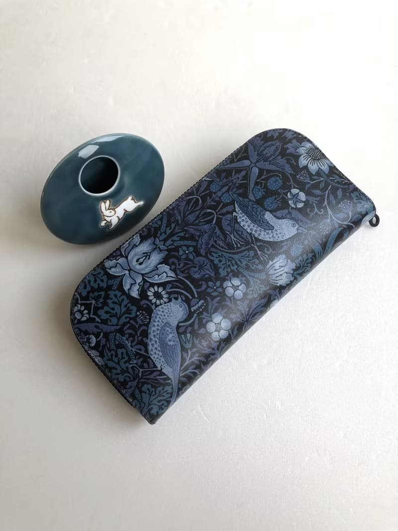 Morris【草莓小偷】防水布-長夾/皮夾/零錢包/禮物