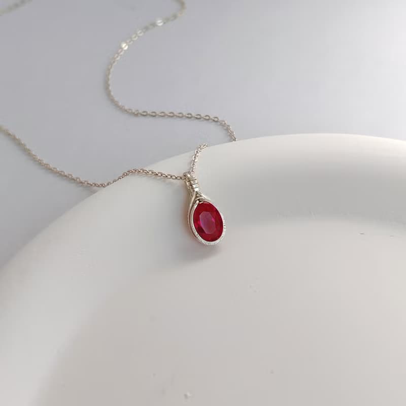 刻面紅寶石吊墜 切面紅寶石項鍊 手工純銀天然石項鍊 生辰石禮物