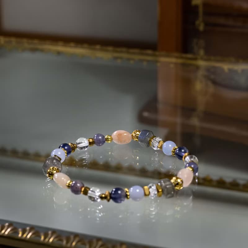 一面之緣 / 摩根石 拉長石 藍紋瑪瑙 菫青石 白水晶 天然石手鍊