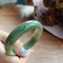 飄綠花翡翠手鐲 | 18圍 | 天然緬甸玉翡翠A貨 | 送禮