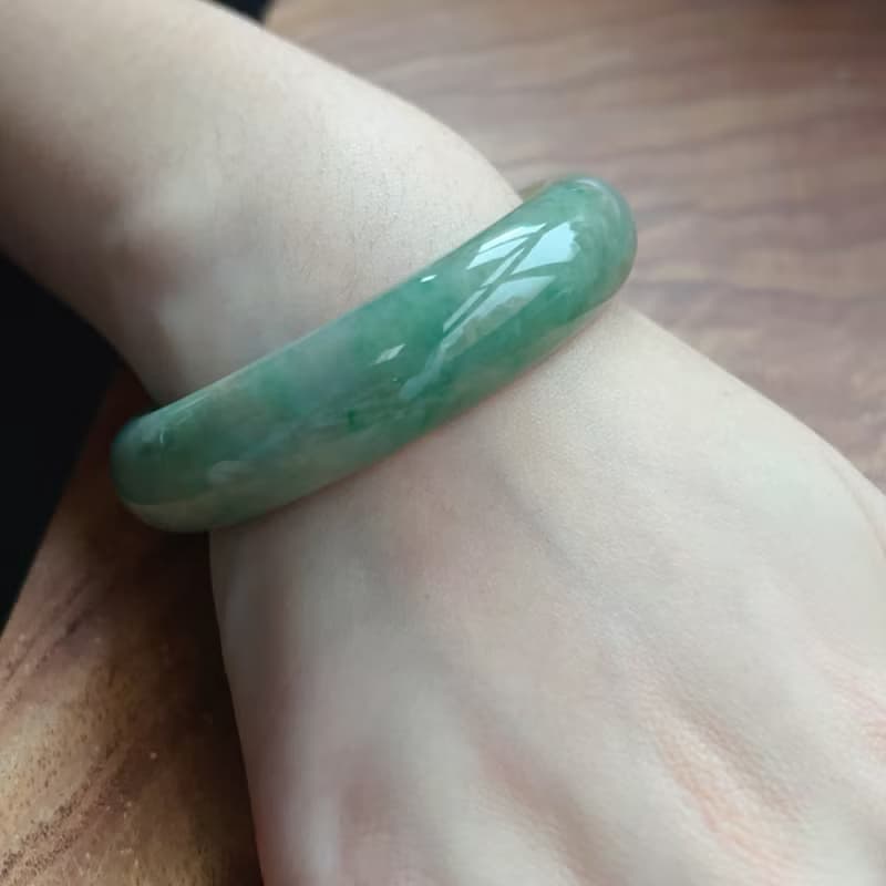 飄綠花翡翠手鐲 | 18圍 | 天然緬甸玉翡翠A貨 | 送禮