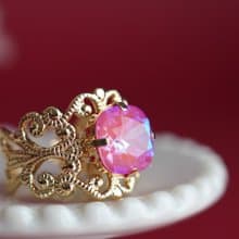 Lotus pink・大粒スクエア クリスタルガラスの アンティーク調リング・フリーサイズ ロリータ 蘿莉塔 哥德蘿莉