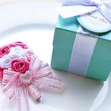 Tiffany盒裝  實用小捧花磁鐵 (2色可挑)  伴郎伴娘禮 驚喜抽獎