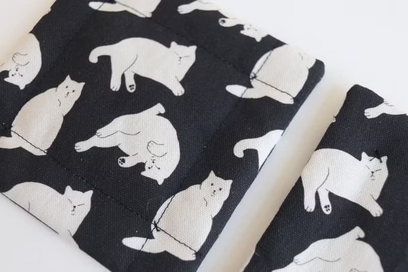 big big cat coasters - one day (black)