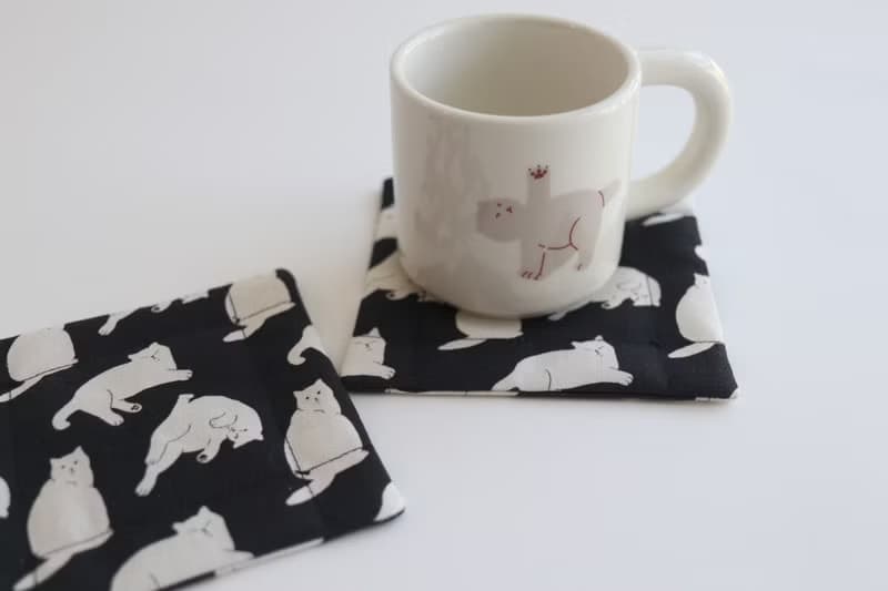 big big cat coasters - one day (black)