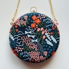 花海刺繡小圓包 - 可手拿/ 斜揹/ 婚禮姊妹禮物