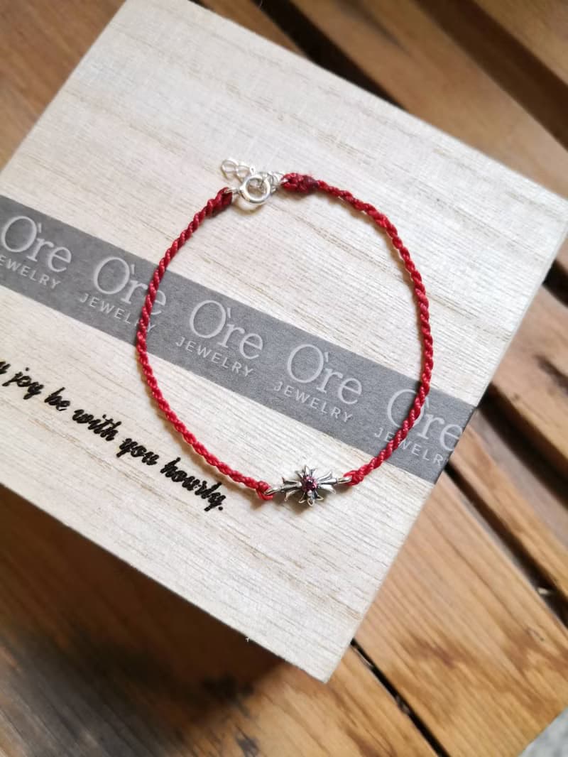 限量天然 紫紅色 藍寶石 手編蠟繩/紅線 925純銀十字架手鍊