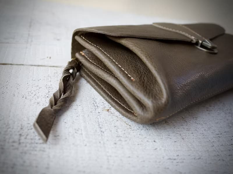 本革長財布 「series-envelope」カーキ