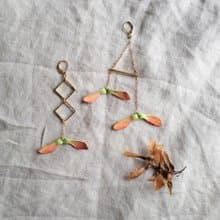 青楓翅果耳環_手染塑型皮革一對