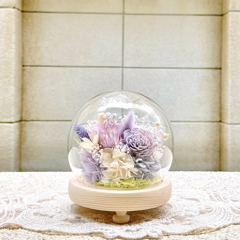 兔子與花冠/永生花/乾燥花/夜燈/玻璃盅/玻璃罩