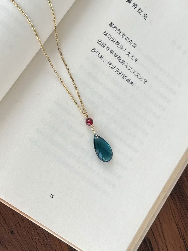 哈爾的移動城堡 鈦鋼鍍金項鏈