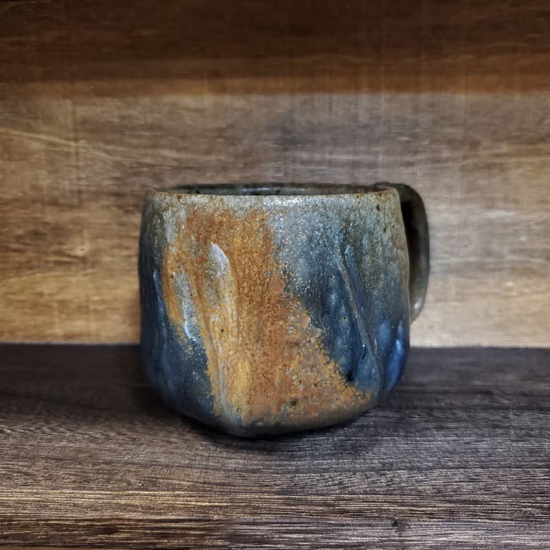 墨淵 / 草木灰釉馬克杯 / 咖啡杯