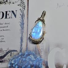 【葉綠舒手作】月光如幻 /金屬線編織/節日/禮物/飾品/項鍊/手作/