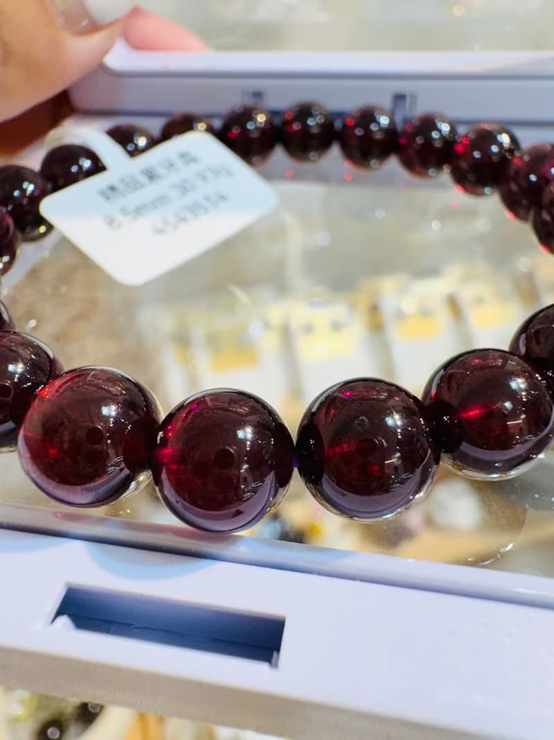 精品絕美晶體紫牙烏水晶8.5mm30.95g美容水晶氣血循環