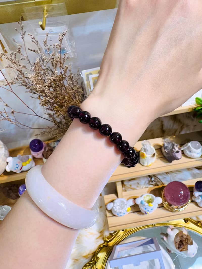 精品絕美晶體紫牙烏水晶8.5mm30.95g美容水晶氣血循環