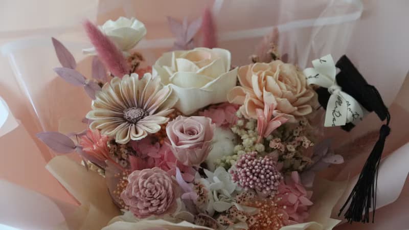 【畢業花束】太陽花花束 畢業禮物 永生花束 畢業季 乾燥花
