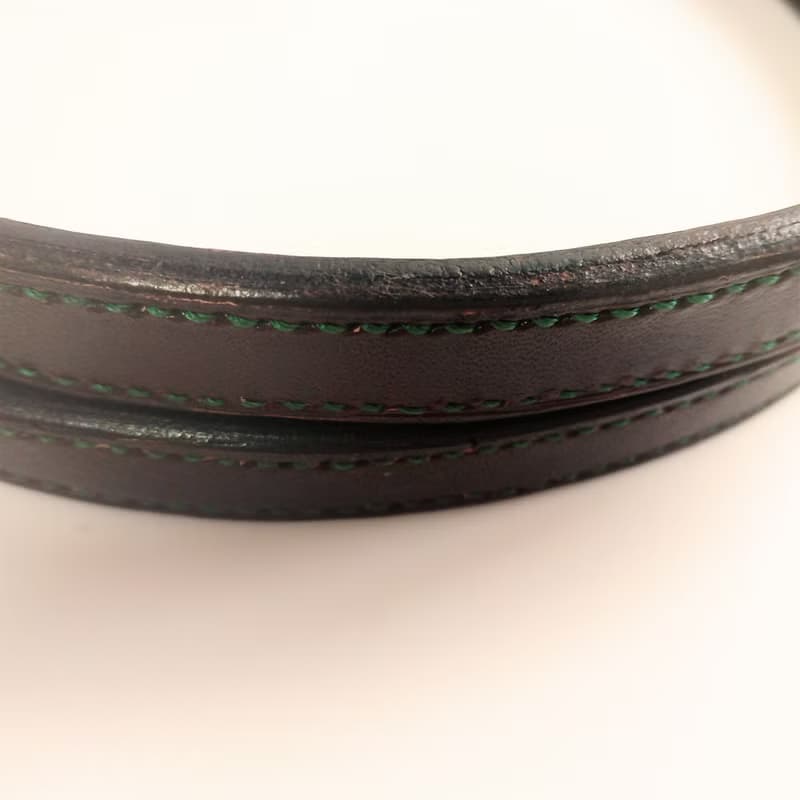 本革ー手縫いー犬のリードーチョコレートーグリーン糸