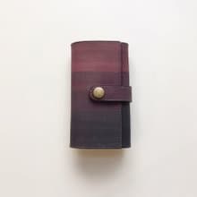 植鞣革牛皮_平口扣條鑰匙套_木莓漸層灰藍