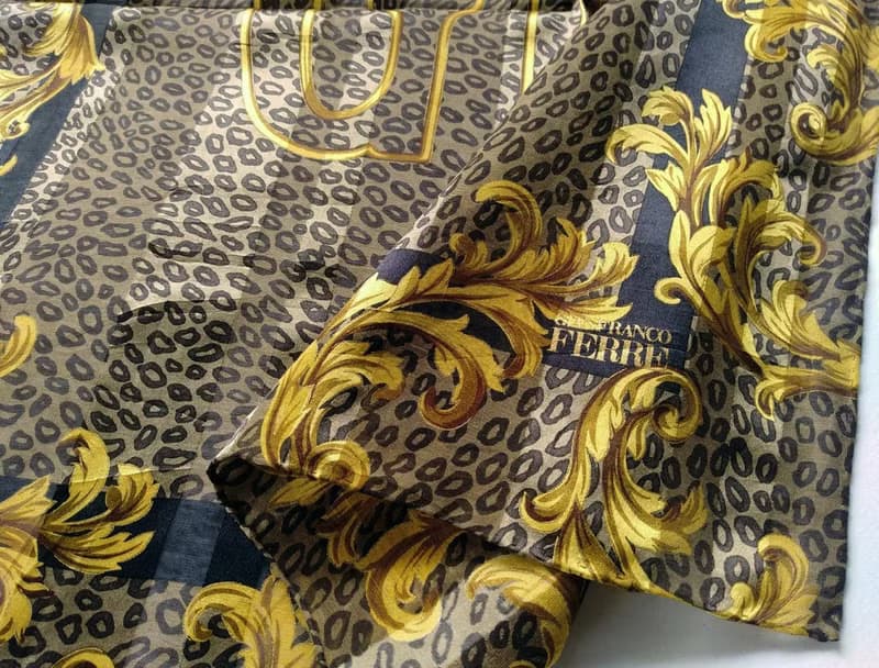 Gianfranco Ferre Vintage Women Scarf Tiger Baroque GFF Vintage 23.5 x 23 inches