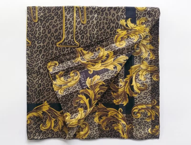Gianfranco Ferre Vintage Women Scarf Tiger Baroque GFF Vintage 23.5 x 23 inches