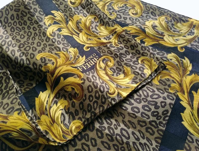 Gianfranco Ferre Vintage Women Scarf Tiger Baroque GFF Vintage 23.5 x 23 inches