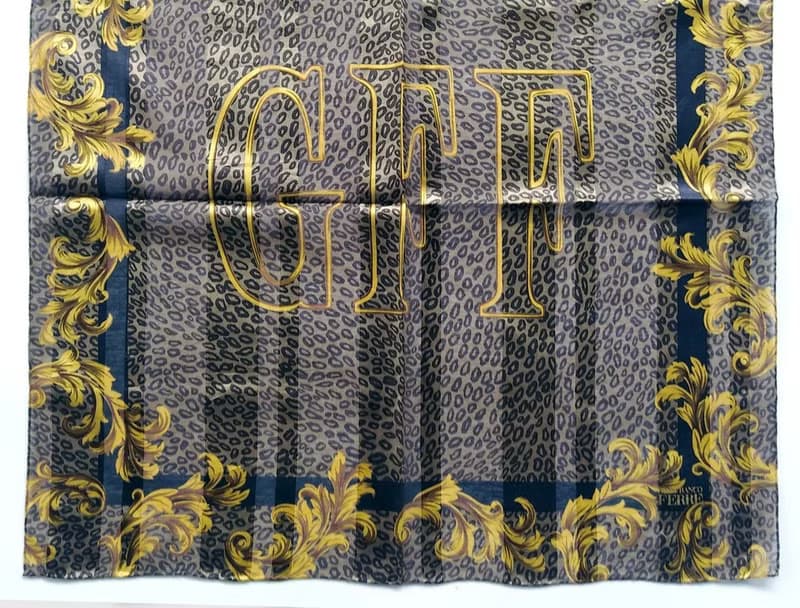 Gianfranco Ferre Vintage Women Scarf Tiger Baroque GFF Vintage 23.5 x 23 inches