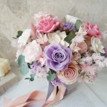 自然型手綁不凋捧花【甜蜜夢境】永生花/拍婚紗/登記結婚花束