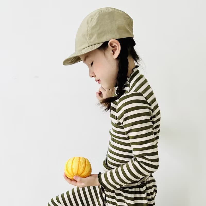 半高領純棉條紋木耳邊長袖上衣 / 兩色可選 童裝
