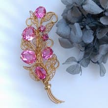 Vintage Jewelry 西洋古董飾品 金絲 簍空 粉紅萊茵鑽 花束 別針