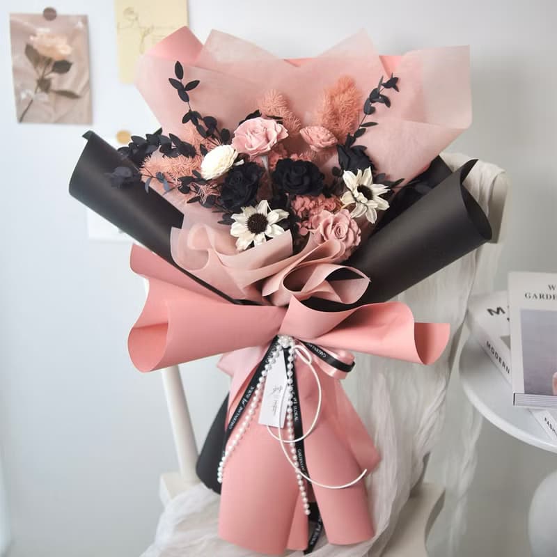 【艸弄Garden Lane Floral】Black Pink永生花束/求婚花束