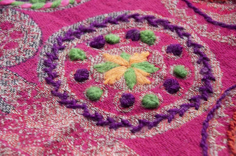 花朵圍巾 禦寒 保暖 露營必備 野餐布 羊毛蓋毯 刺繡羊毛披肩/針織蓋毯/羊絨披巾/喀什米爾Cashmere 聖誕禮-花