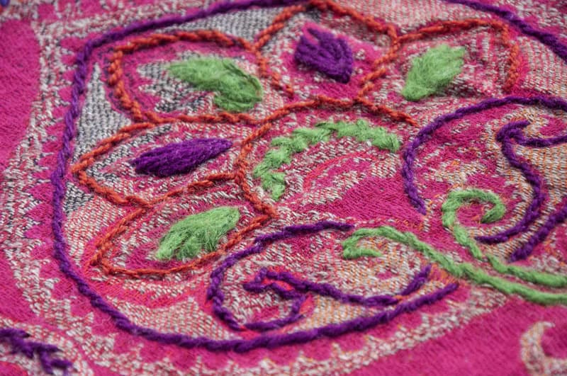 花朵圍巾 禦寒 保暖 露營必備 野餐布 羊毛蓋毯 刺繡羊毛披肩/針織蓋毯/羊絨披巾/喀什米爾Cashmere 聖誕禮-花