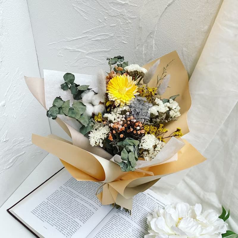 【畢業花束】拒絕油膩記好理想|畢業花束乾燥花|畢業花|向日葵