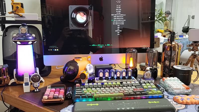 HMF糖波X潛水艇加濕器能夠噴吐圈圈並配有氛圍燈光可智慧聯動