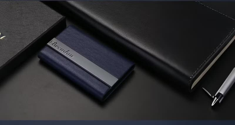 超纤皮名片夹大容量名片盒免费刻字礼盒装